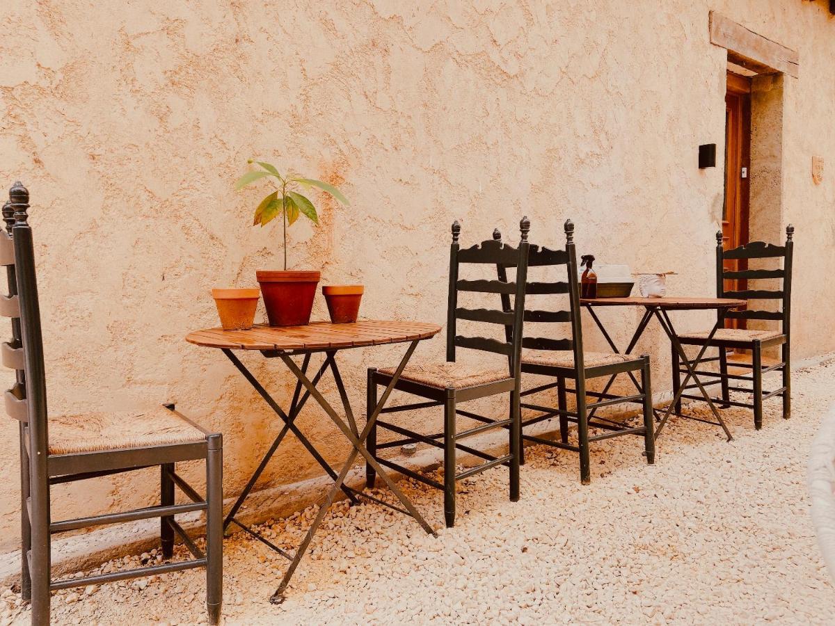 Gite Le Velo Rouge - Airco & Parking Sarlat-la-Caneda Luaran gambar